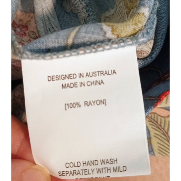 Petal & Pup Blue Floral Paisley Print Wide Leg Flowy Pull-On Cropped Pants Sz S - Picture 5 of 5